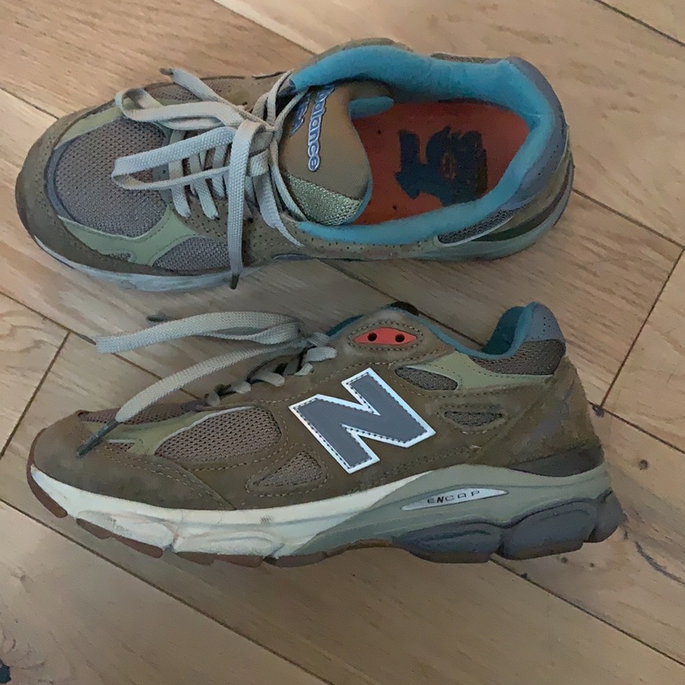 New Balance 990 x Bodega